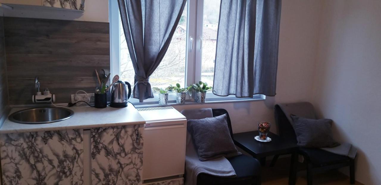 Studio Apartman Sajra Kulen Vakuf Exterior photo