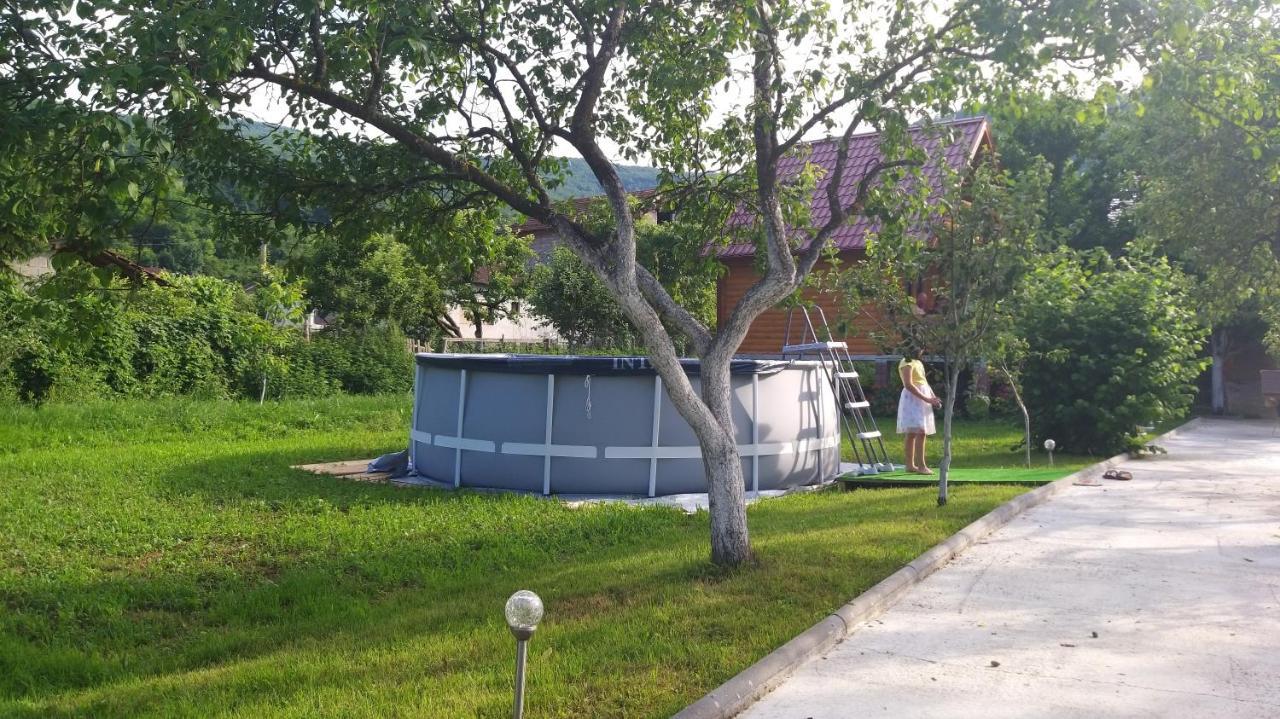 Studio Apartman Sajra Kulen Vakuf Exterior photo